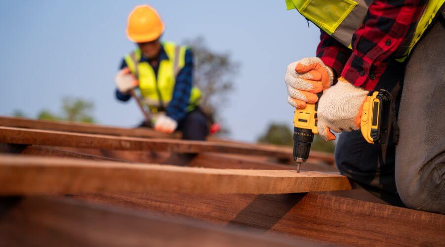 Professional residential roofers in Shepherd, MI